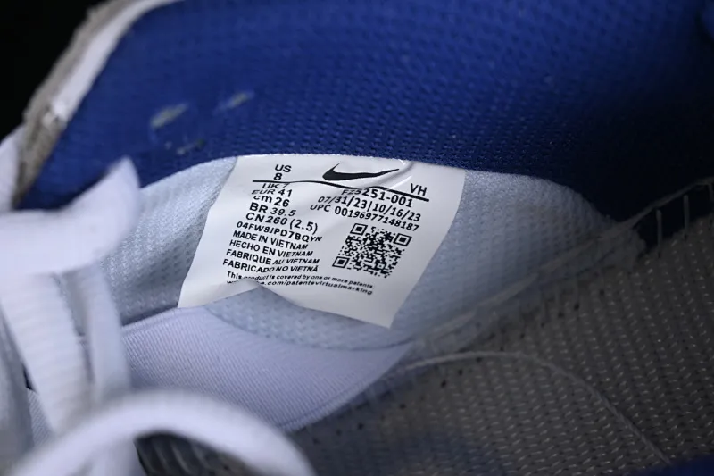 All Categories Nk SB Dunk Series Nk SB Dunk Low Low-top sneakers Cost-effective version Rayssa Leal x Nk SB Dunk Low Brazilian skateboarding goddess joint model SB low-top casual sneakers FZ5251-001